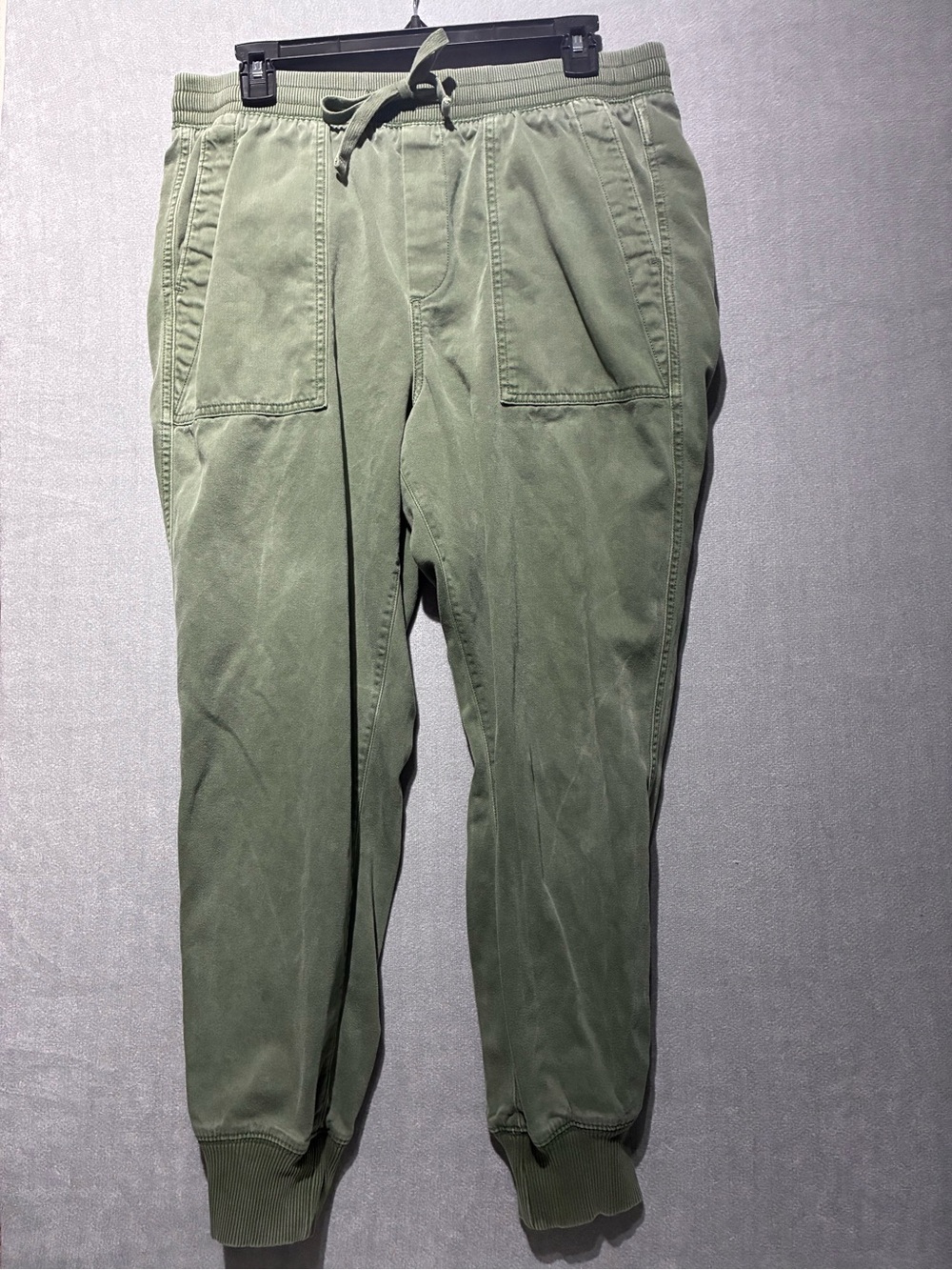 GAP Women's Olive Green Utility Jogger Pants - Size M